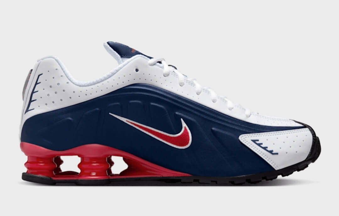 Les baskets Nike Shox R4 combinent style audacieux et innovation technologique exceptionnel et indispensable. Pas Cher. Le moins cher.
