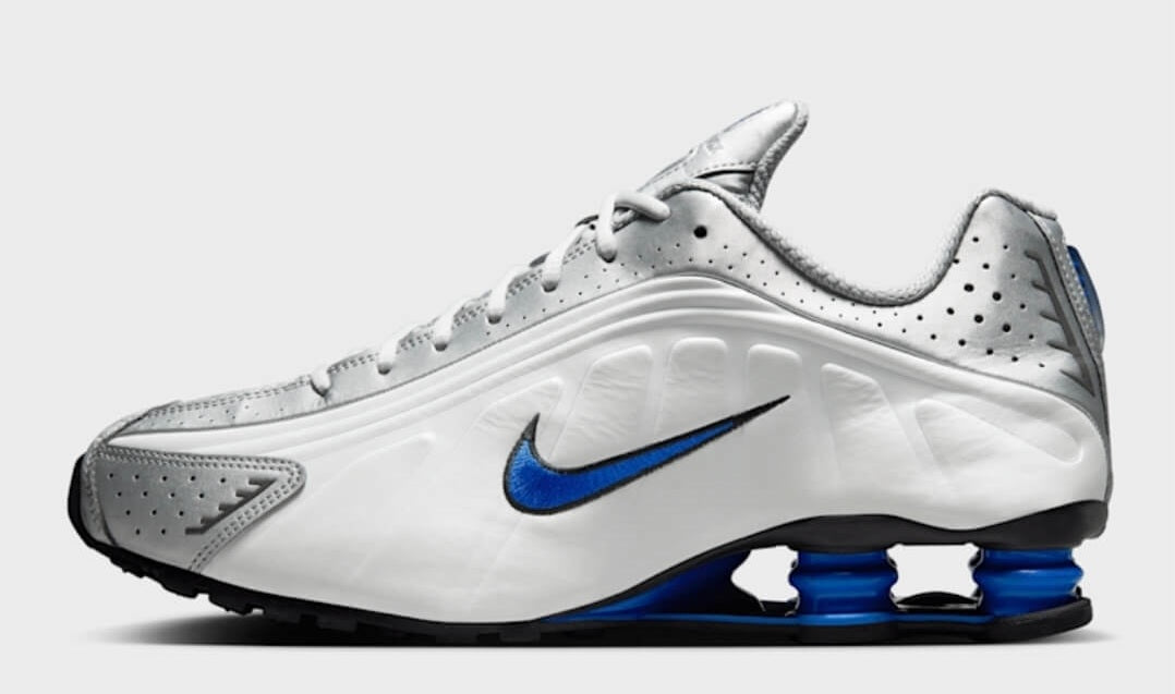 Les baskets Nike Shox R4 combinent style audacieux et innovation technologique exceptionnel et indispensable. Pas Cher. Le moins cher.