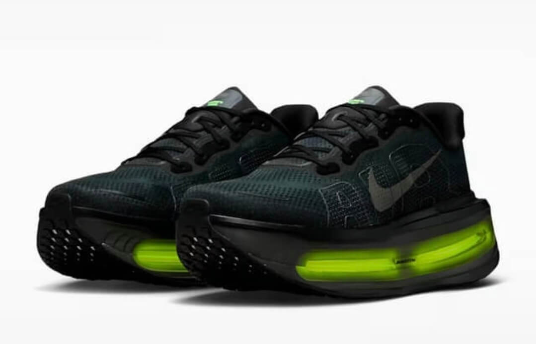 Découvrez les baskets Nike Vomero Premium, alliant confort et performance au quotidien. Faites chaque pas avec une douceur exceptionnelle !