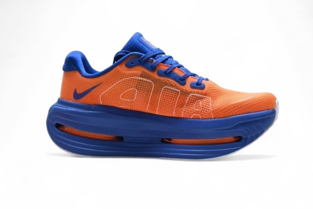 Découvrez les baskets Nike Vomero Premium, alliant confort et performance au quotidien. Faites chaque pas avec une douceur exceptionnelle !