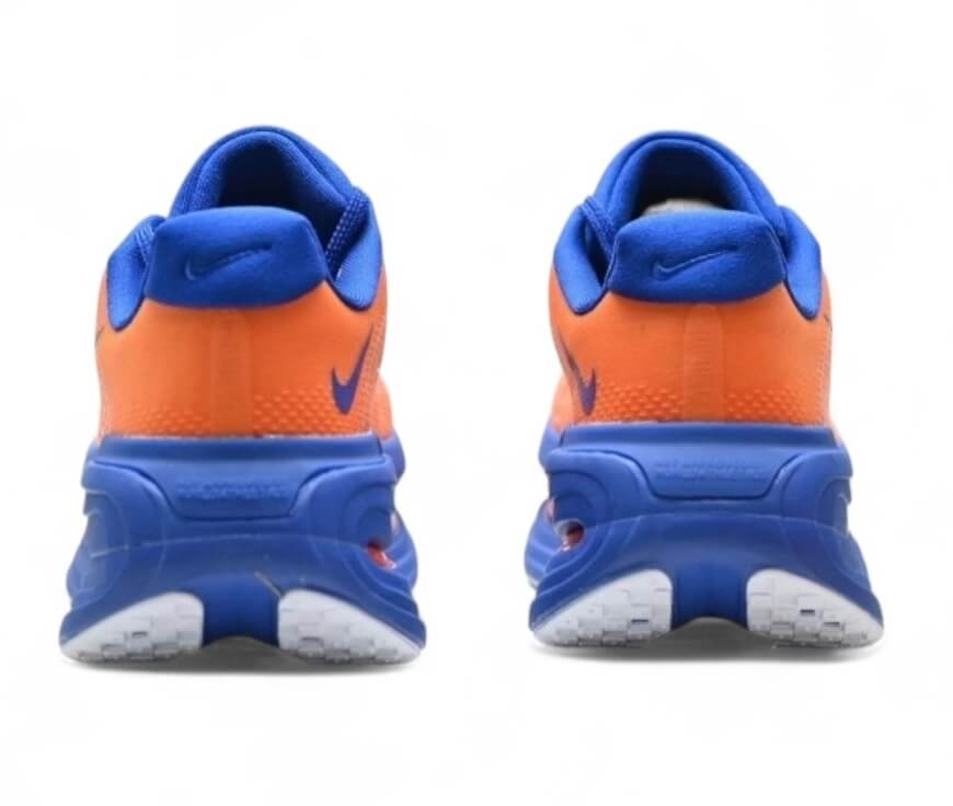 Découvrez les baskets Nike Vomero Premium, alliant confort et performance au quotidien. Faites chaque pas avec une douceur exceptionnelle !