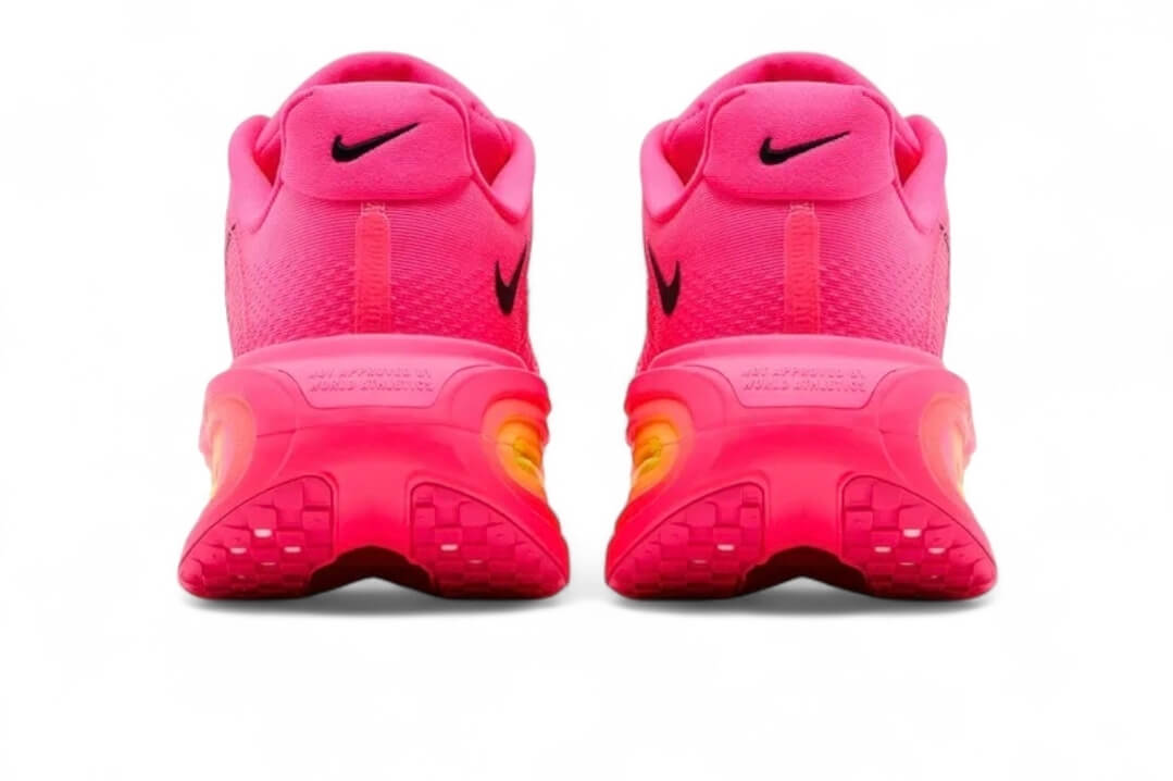 Découvrez les baskets Nike Vomero Premium, alliant confort et performance au quotidien. Faites chaque pas avec une douceur exceptionnelle !