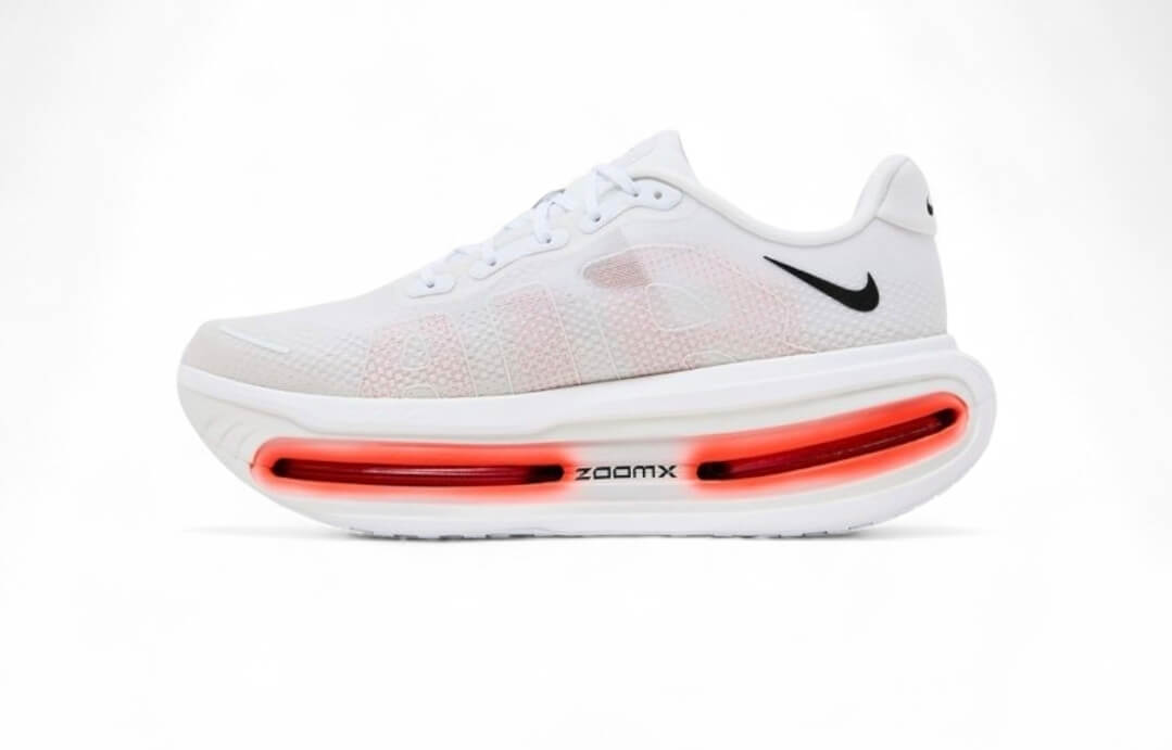 Découvrez les baskets Nike Vomero Premium, alliant confort et performance au quotidien. Faites chaque pas avec une douceur exceptionnelle !
