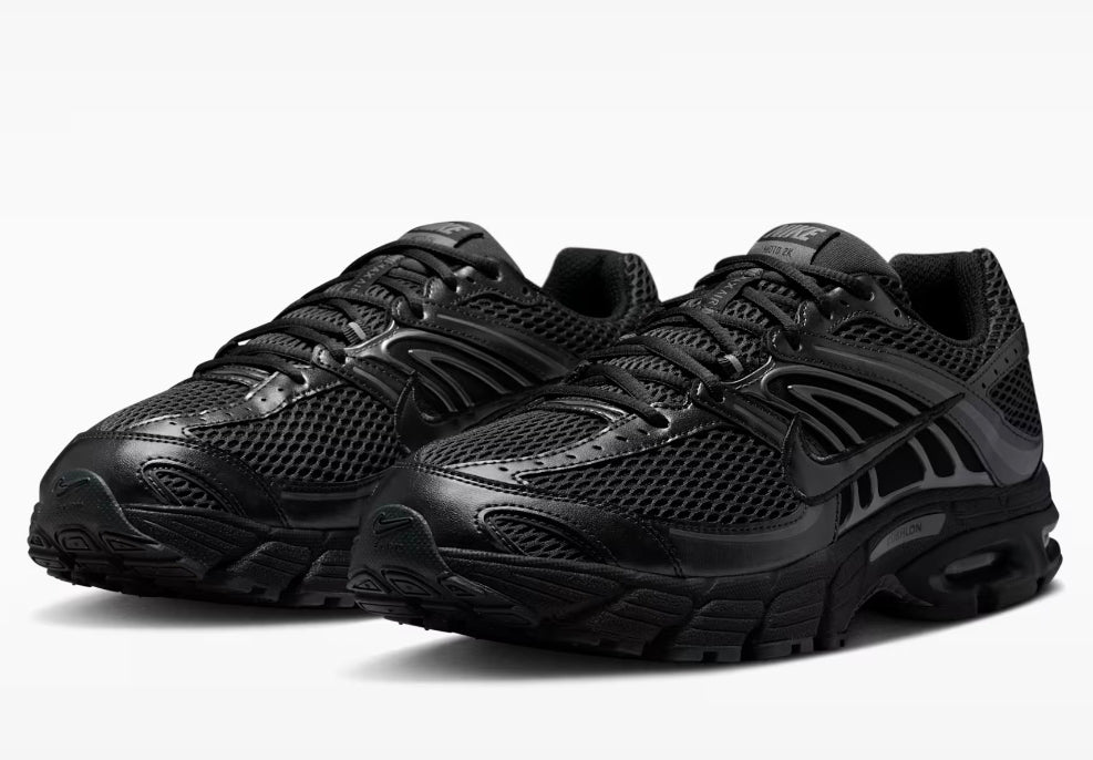 Découvrez les Baskets Nike Moto 2K, alliant design rétro et confort optimal. Parfaites pour les fans de streetwear et le quotidien. ❤️
