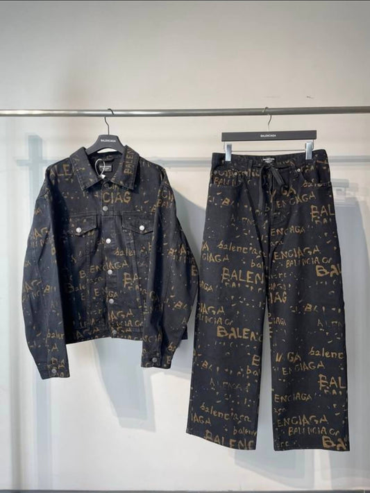 Les ensembles survêtement Balenciaga allient performance et style. Leur design avant-gardiste et leur qualité supérieure. Pas cher. Le moins cher.