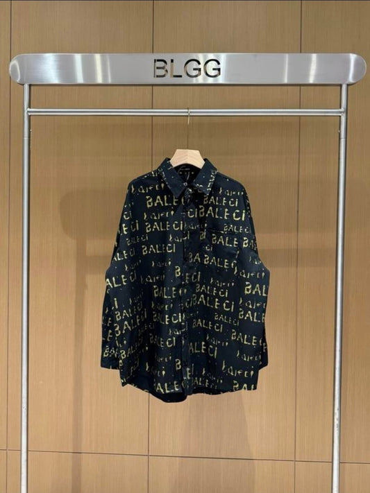 Les ensembles survêtement Balenciaga allient performance et style. Leur design avant-gardiste et leur qualité supérieure. Pas cher. Le moins cher.