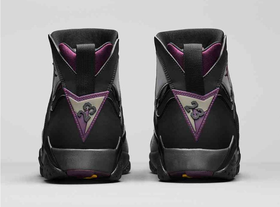 Les baskets Air Jordan 7 offrent un style iconique et une performance exceptionnelle.
  design emblématique   haute qualité. Au meilleur prix. Pas cher
