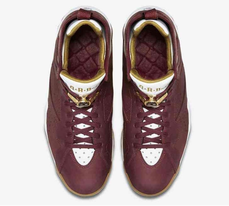Les baskets Air Jordan 7 offrent un style iconique et une performance exceptionnelle.
  design emblématique   haute qualité. Au meilleur prix. Pas cher