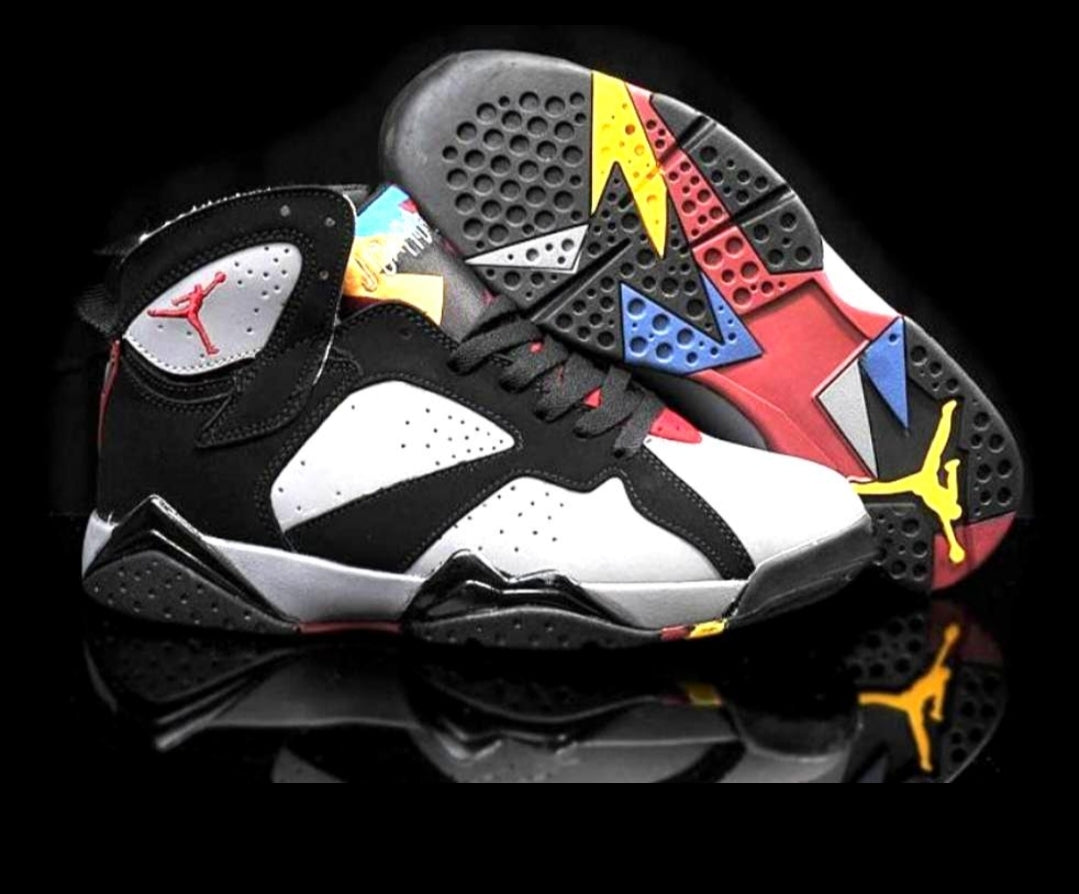 Les baskets Air Jordan 7 offrent un style iconique et une performance exceptionnelle.
  design emblématique   haute qualité. Au meilleur prix. Pas cher