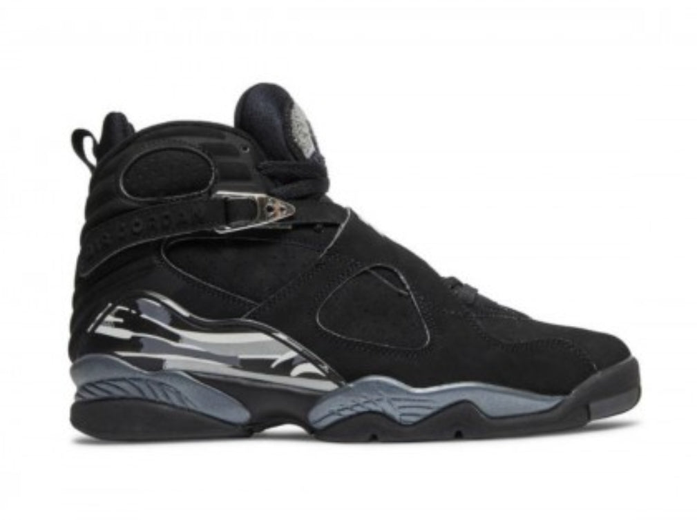 Les baskets Air Jordan 8 offrent un style audacieux et une performance exceptionnelle.

De plus, leur design distinctif et l'utilisation.