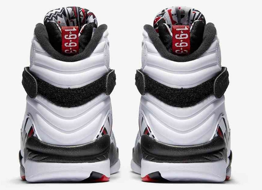Les baskets Air Jordan 8 offrent un style audacieux et une performance exceptionnelle.

De plus, leur design distinctif et l'utilisation.