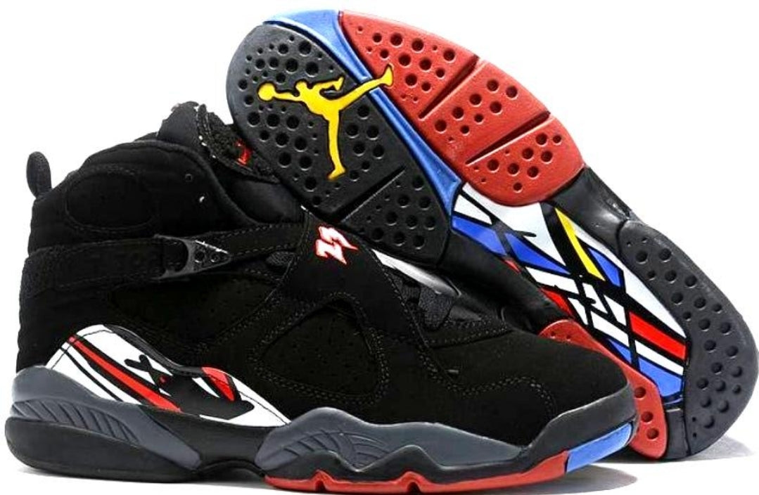 Les baskets Air Jordan 8 offrent un style audacieux et une performance exceptionnelle.

De plus, leur design distinctif et l'utilisation.