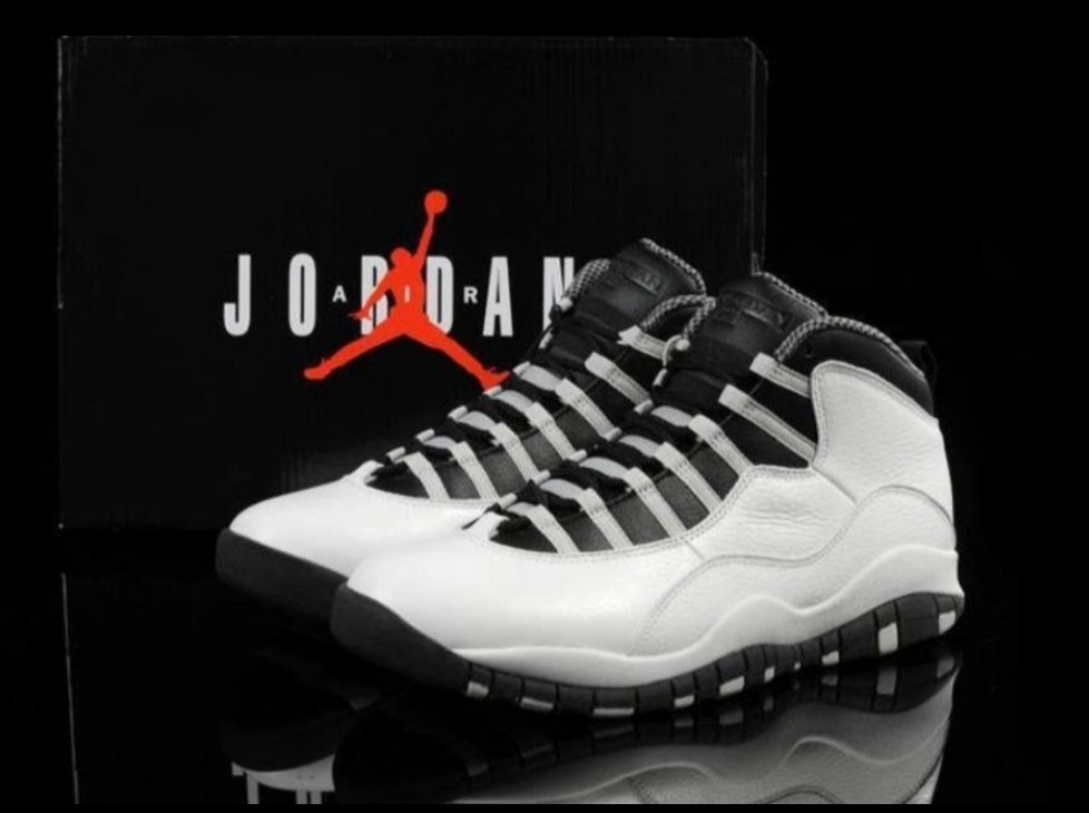 Les baskets Air Jordan 10 offrent un style emblématique et une performance exceptionnelle.
 design distinctif et l'utilisation. Moins cher. Pas cher