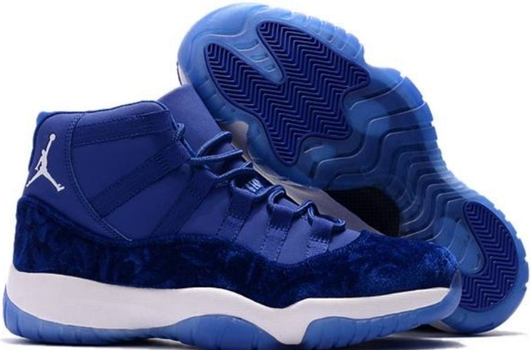 Les baskets Air Jordan 11 offrent un style légendaire et une performance exceptionnelle.design unique 
Pas Cher. moin cher.