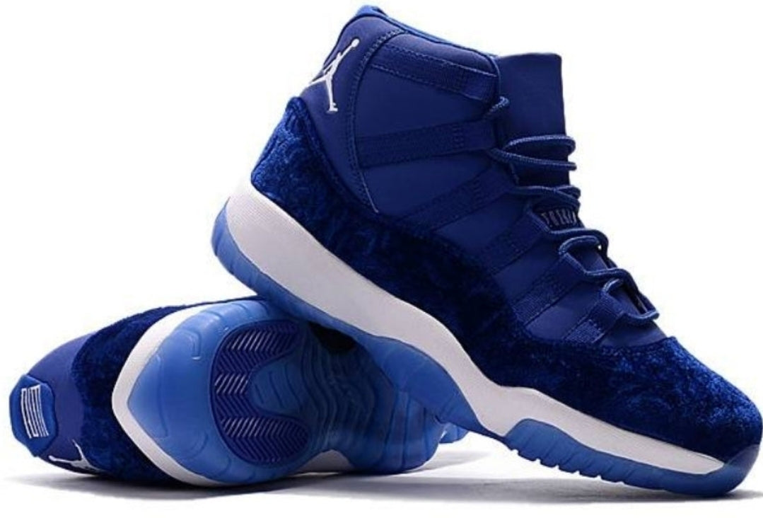 Les baskets Air Jordan 11 offrent un style légendaire et une performance exceptionnelle.design unique 
Pas Cher. moin cher.