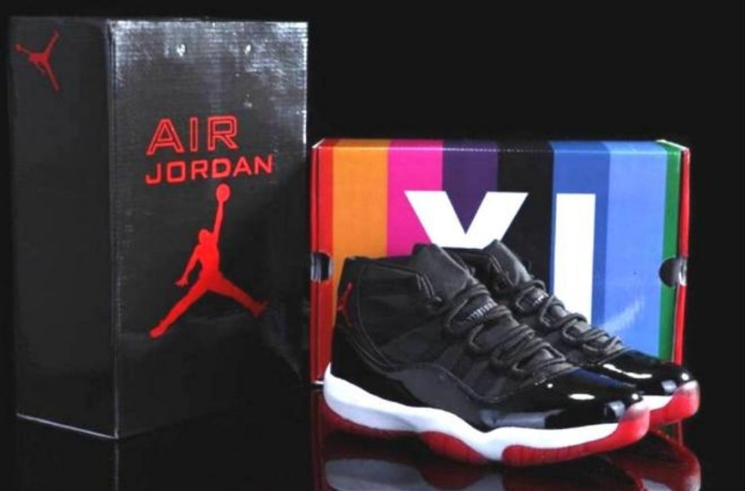 Les baskets Air Jordan 11 offrent un style légendaire et une performance exceptionnelle.design unique 
Pas Cher. moin cher.