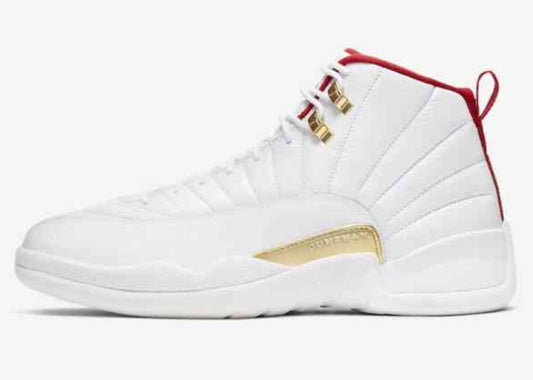 Les baskets Air Jordan 12 offrent un style iconique et une performance exceptionnelle.design distinctif.pas cher.moin Cher.