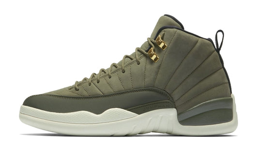 Les baskets Air Jordan 12 offrent un style iconique et une performance exceptionnelle.design distinctif.pas cher.moin Cher.