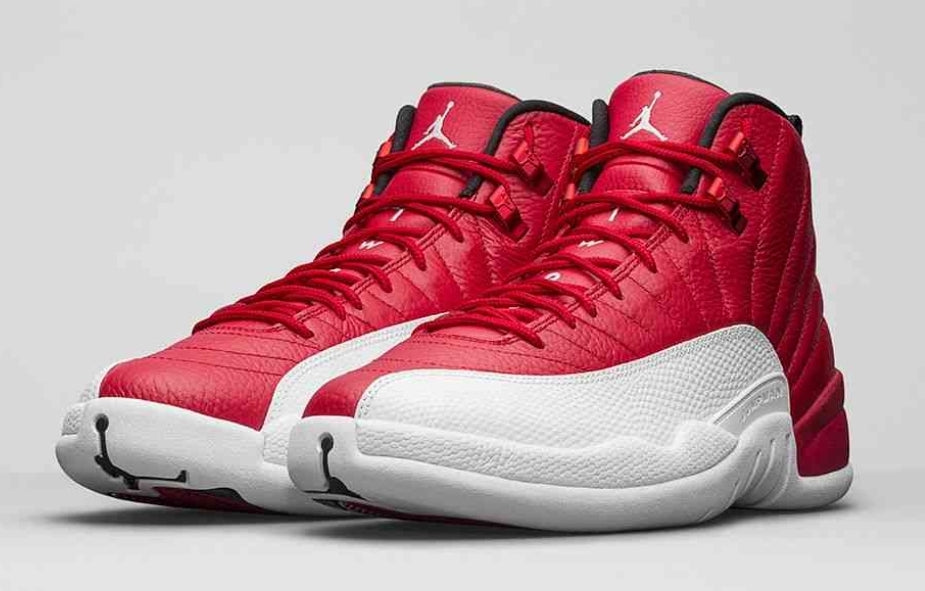 Les baskets Air Jordan 12 offrent un style iconique et une performance exceptionnelle.design distinctif.pas cher.moin Cher.