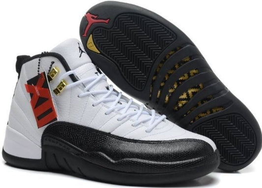 Les baskets Air Jordan 12 offrent un style iconique et une performance exceptionnelle.design distinctif.pas cher.moin Cher.