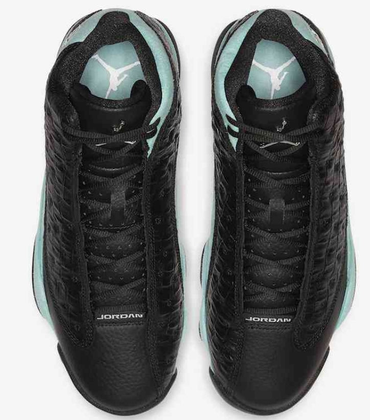 Les baskets Air Jordan 13 offrent un style emblématique et une performance exceptionnelle.
 design distinctif .pas Cher. Moins cher.