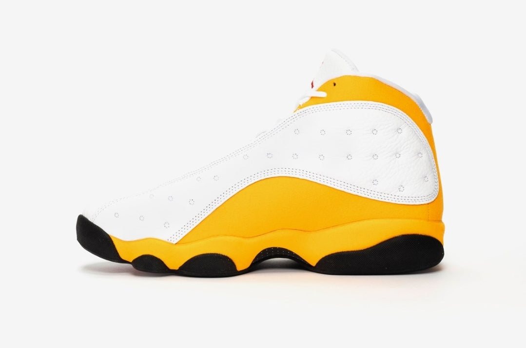 Les baskets Air Jordan 13 offrent un style emblématique et une performance exceptionnelle.
 design distinctif .pas Cher. Moins cher.