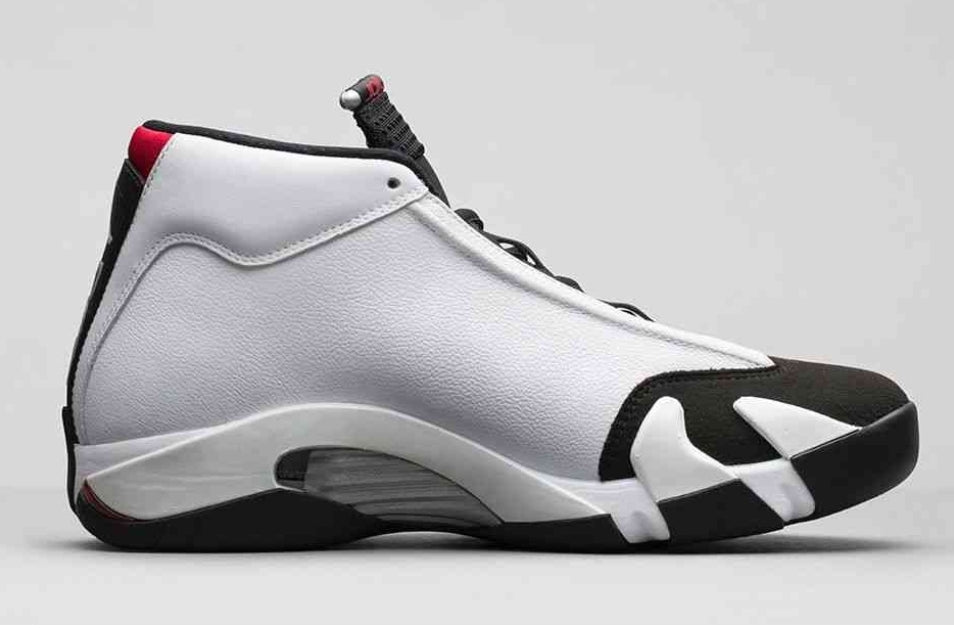Les baskets Air Jordan 14 offrent un style emblématique et une performance exceptionnelle.

 design distinctif. Pas cher. Moins cher.