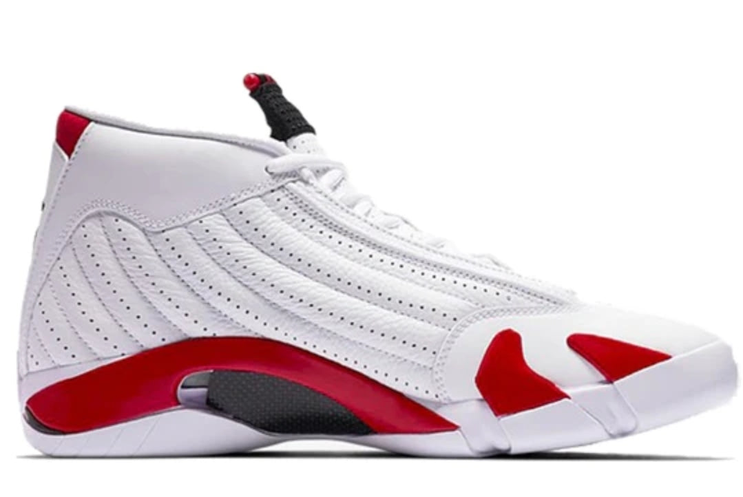 Les baskets Air Jordan 14 offrent un style emblématique et une performance exceptionnelle.

 design distinctif. Pas cher. Moins cher.