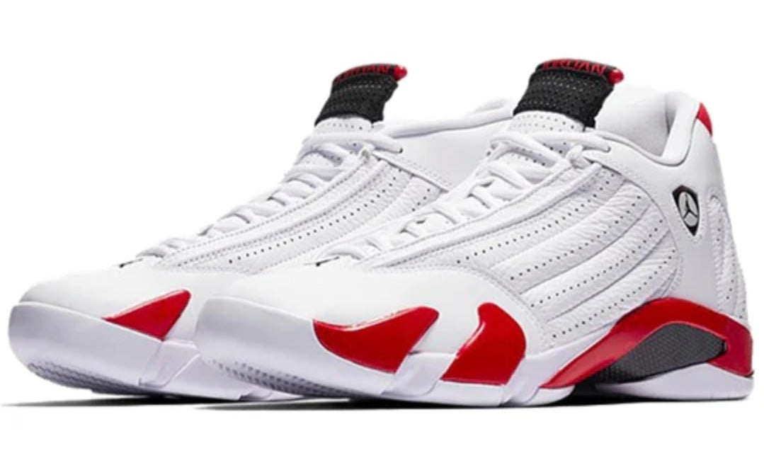 Les baskets Air Jordan 14 offrent un style emblématique et une performance exceptionnelle.

 design distinctif. Pas cher. Moins cher.
