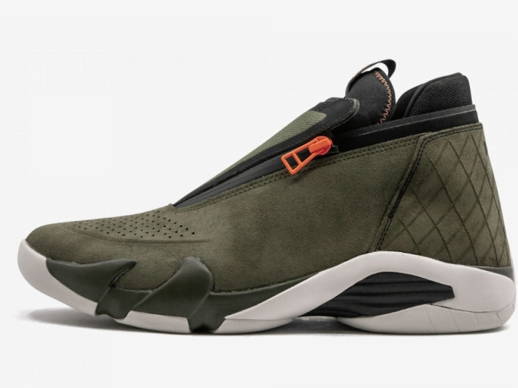 Les baskets Air Jordan 14 offrent un style emblématique et une performance exceptionnelle.

 design distinctif. Pas cher. Moins cher.