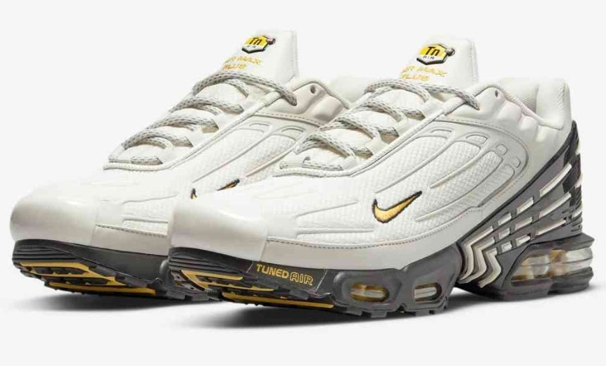 baskets Nike Tn Air Max Plus 3 « Light Bone »