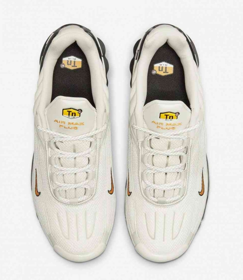 baskets Nike Tn Air Max Plus 3 « Light Bone »