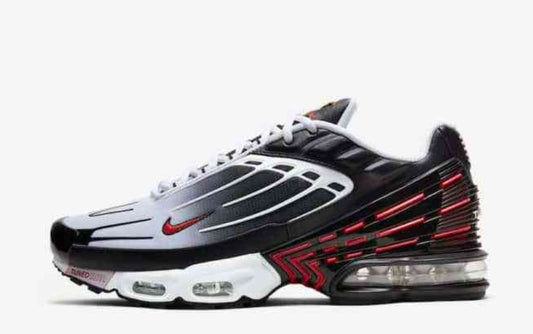 baskets Nike Air Max Plus 3 Black White Red