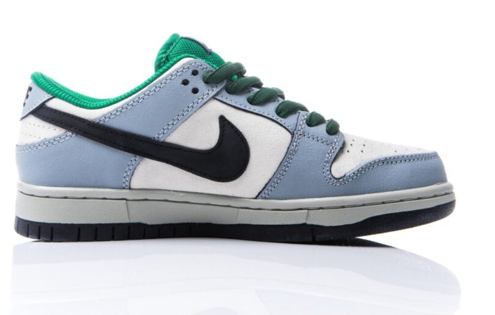 Les baskets Nike SB Dunk allient un style emblématique. design légendaire Pas cher.le moins cher .rétro incontournable exceptionnelle 