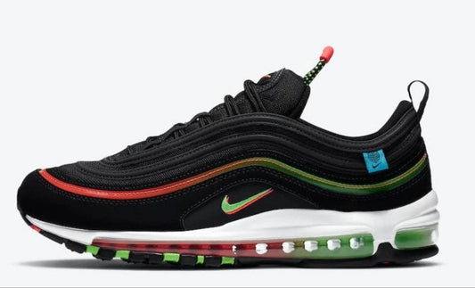 Les baskets Nike Air Max 97 sont synonymes de style emblématique et de confort absolu. Leur design ondulé distinctif.pas cher. Le moins cher.