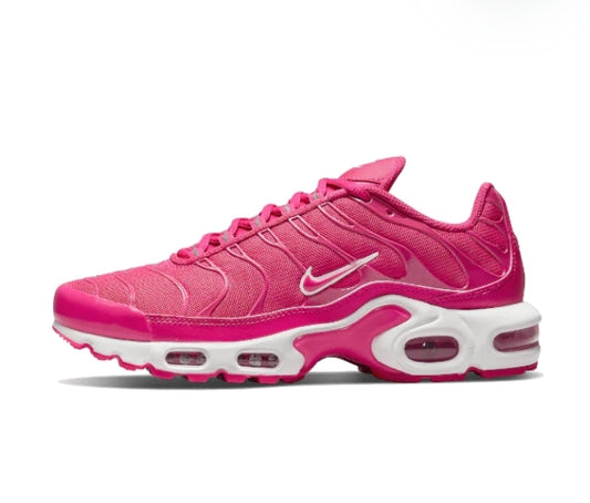 les baskets Nike TN Air Max Plus Femme sont un témoignage de l'engagement de Nike à combiner style et innovation. Exceptionnel 