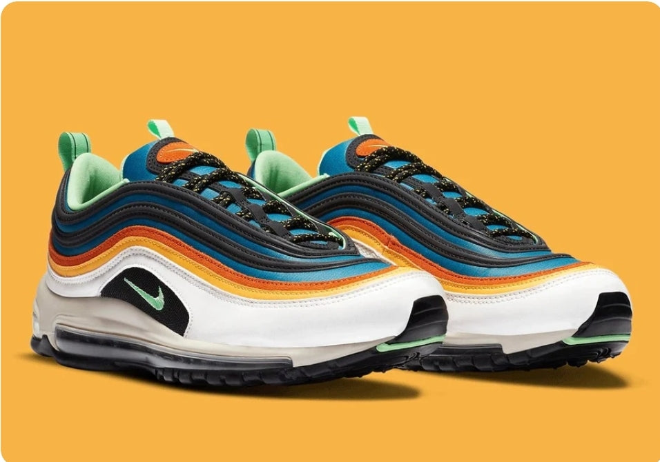 Les baskets Nike Air Max 97 sont synonymes de style emblématique et de confort absolu. Leur design ondulé distinctif.pas cher. Le moins cher. 