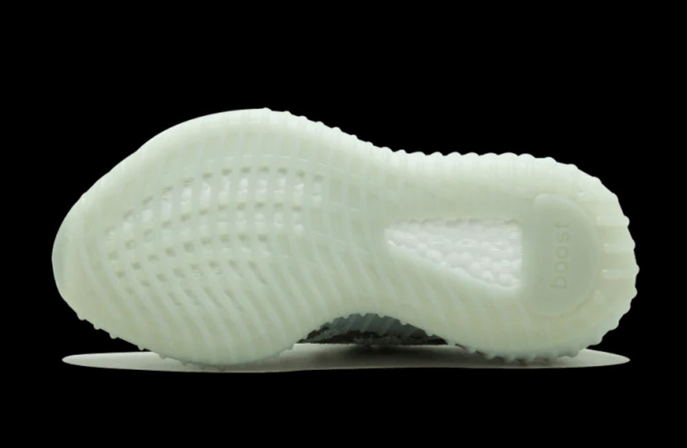 Les baskets Adidas Yeezy 350 sont une fusion parfaite de style emblématique et de confort exceptionnel.

 design distinctif pas cher. Le moins cher.