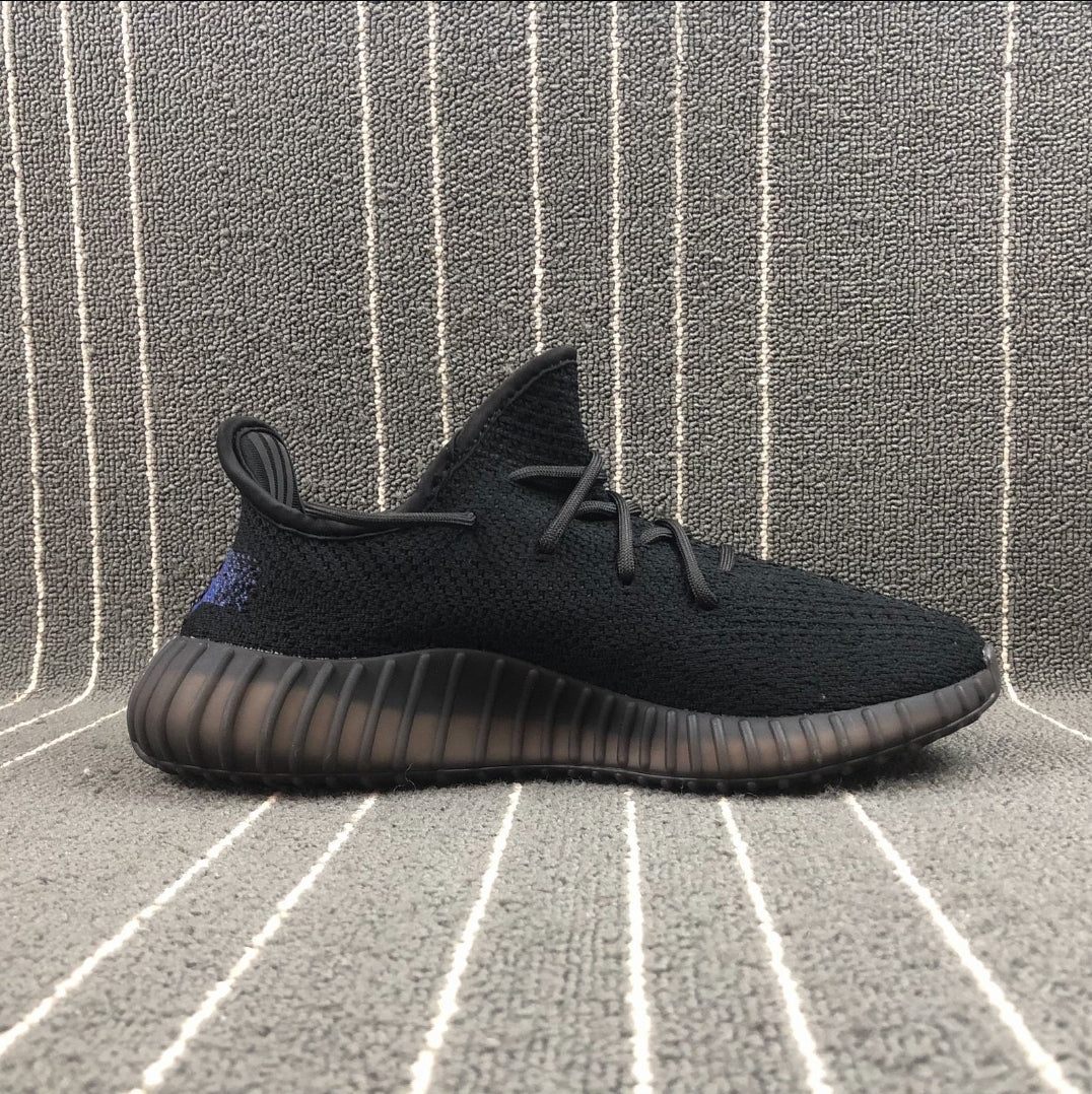 Les baskets Adidas Yeezy 350 sont une fusion parfaite de style emblématique et de confort exceptionnel.

 design distinctif pas cher. Le moins cher.
