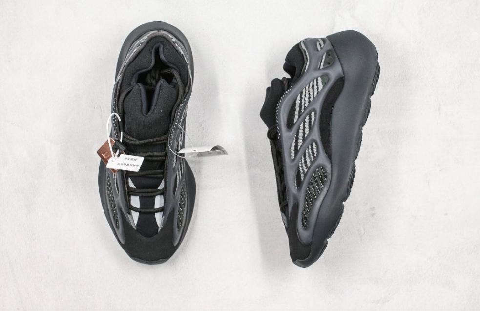 Les baskets Adidas Yeezy 700 V3 allient un style distinctif à un confort exceptionnel.

design unique. Pas cher. Le moins cher.