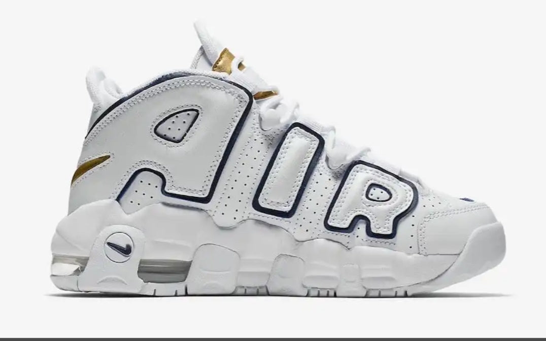 Les baskets Nike Air Uptempo combinent style audacieux et innovation. Leur design emblématique et leurs lettres surdimensionnées . Pas cher. Le moins cher.