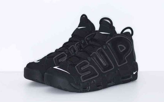 Les baskets Nike Air Uptempo combinent style audacieux et innovation. Leur design emblématique et leurs lettres surdimensionnées . Pas cher. Le moins cher.