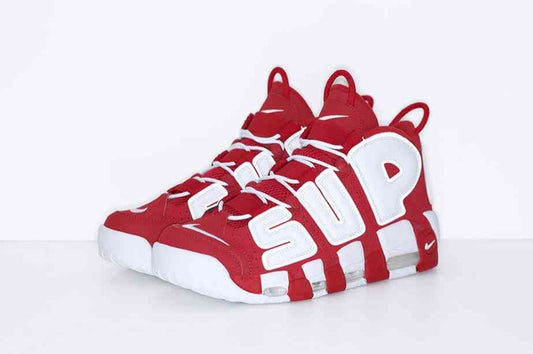 Les baskets Nike Air Uptempo combinent style audacieux et innovation. Leur design emblématique et leurs lettres surdimensionnées . Pas cher. Le moins cher.