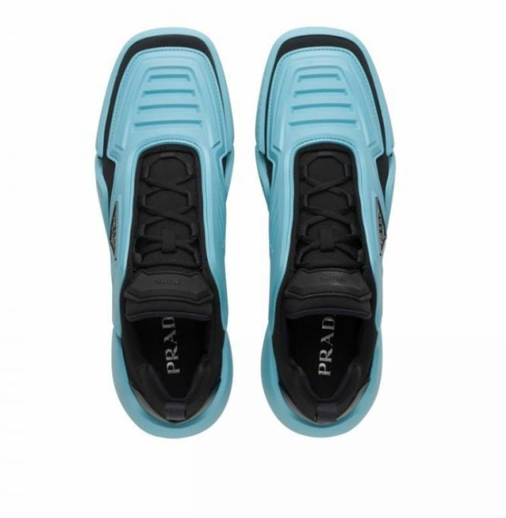 Les baskets sneakers Prada incarnent un style emblématique et un luxe italien.

 leur design élégant.pas cher,le moins cher.