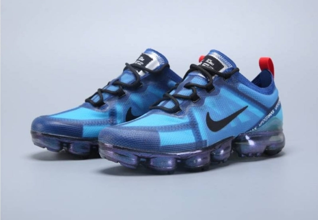 Les baskets Nike Vapormax 2018-2019 incarnent un style audacieux et une performance inégalée, design avant-gardiste 
.pas cher. Le moins cher.