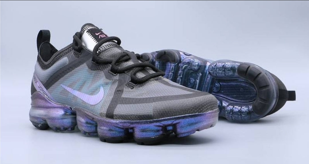 Les baskets Nike Vapormax 2018-2019 incarnent un style audacieux et une performance inégalée, design avant-gardiste 
.pas cher. Le moins cher.