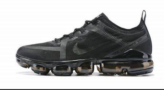 Les baskets Nike Vapormax 2018-2019 incarnent un style audacieux et une performance inégalée, design avant-gardiste 
.pas cher. Le moins cher.