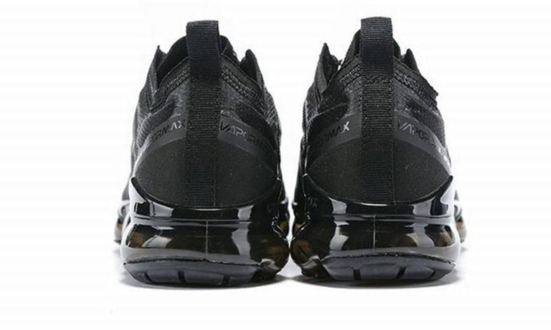 Les baskets Nike Vapormax 2018-2019 incarnent un style audacieux et une performance inégalée, design avant-gardiste 
.pas cher. Le moins cher.