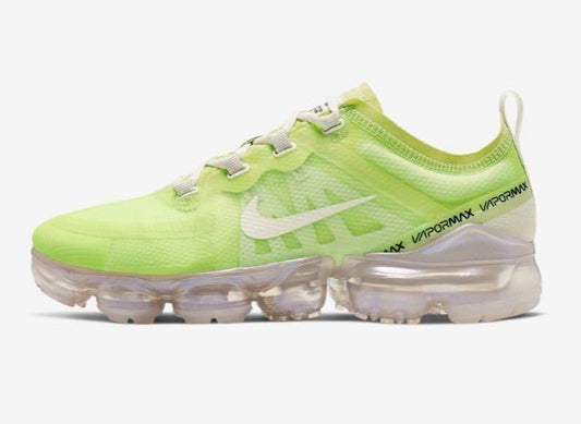 Nike Air VaporMax SE
Luminous Green