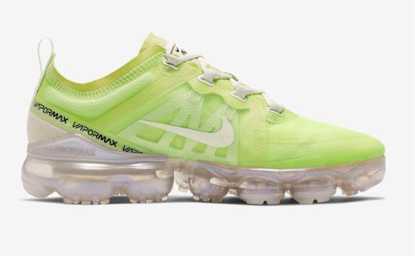 Nike Air VaporMax SE
Luminous Green